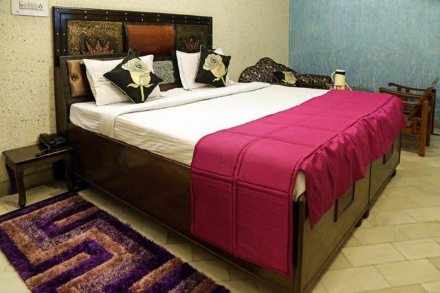 Hotel Amron45 Chandigarh Exterior photo